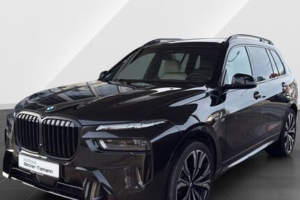 BMW X7 11.340 km 107.902 &euro; Lemgo 32657