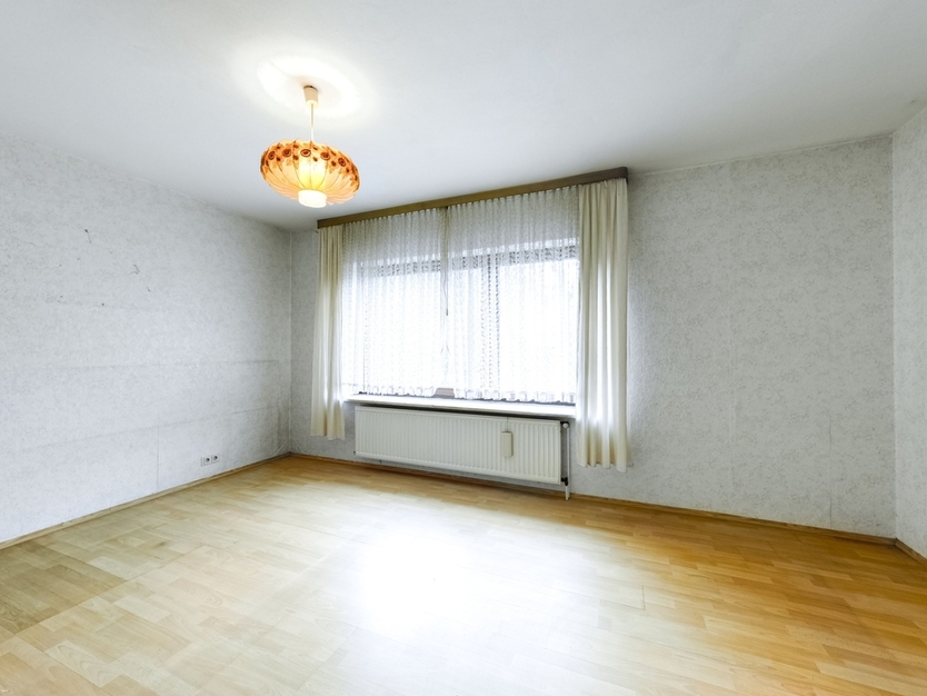 Mit 3D: Endlich Zuhause! Großzügige Familienidylle - riesen Gartenparadies mit zahlreichen Obstbäumen. 9 zimmer