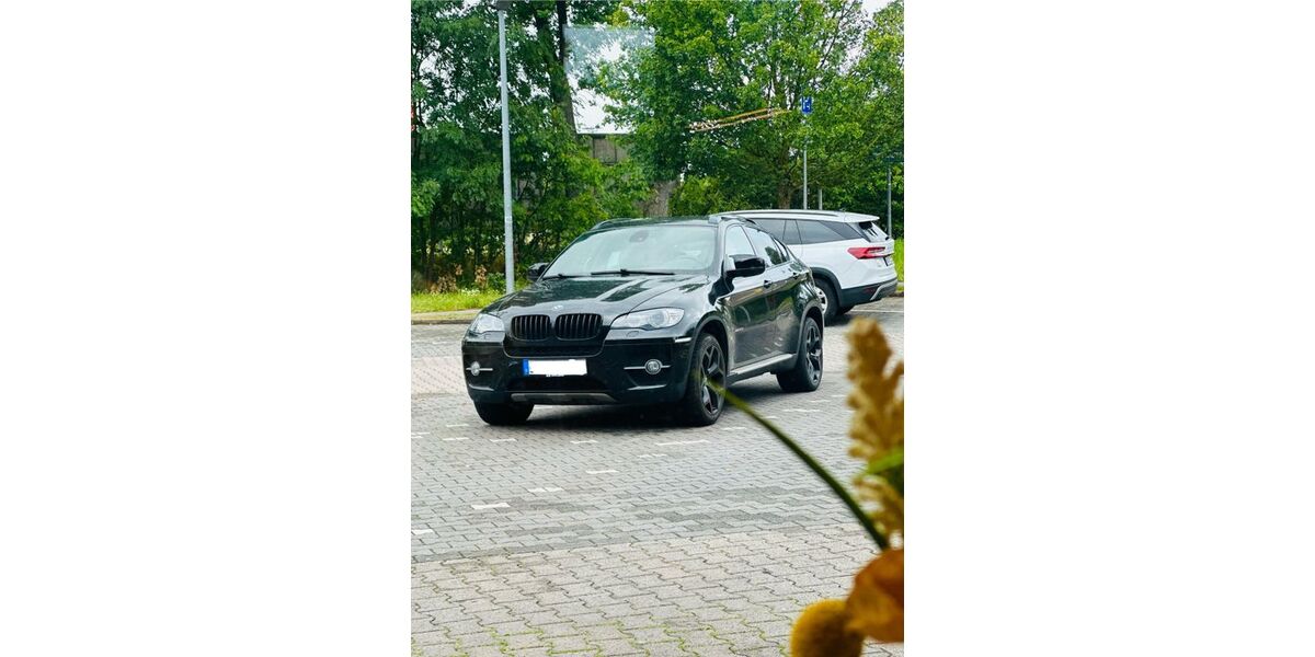 BMW X6 233.000 km 15.500 &euro; Bielefeld 33605