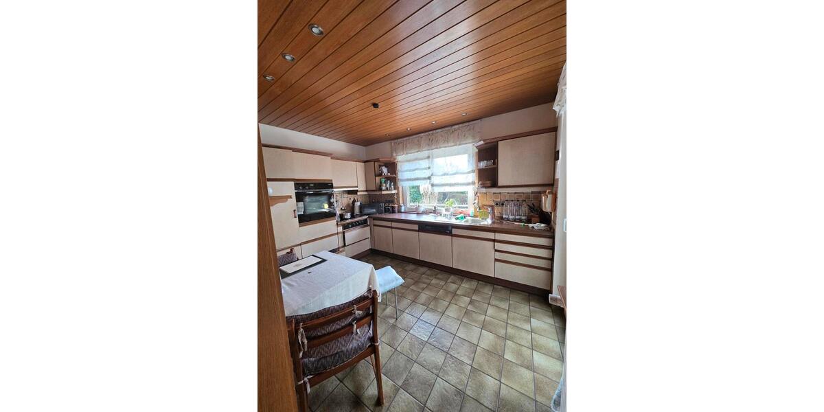 Erdgeschoßwohnung Enger - 3 Zimmer, 107 m&sup2;, 800&euro; | Angebot:25538856