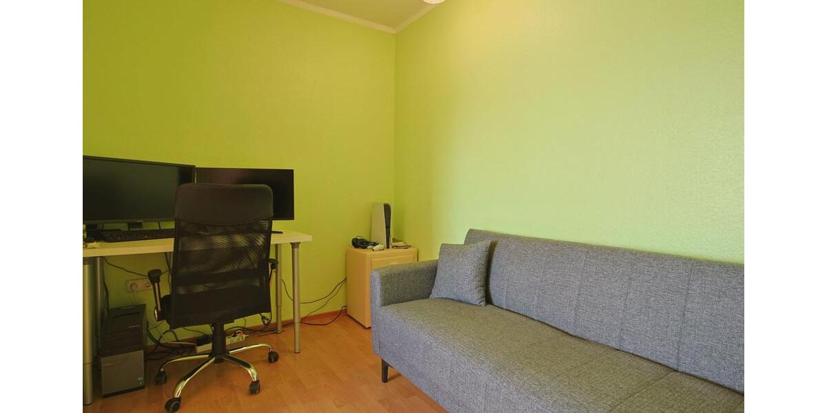 Etagenwohnung Bad Oeynhausen - 3.5 Zimmer, 108 m&sup2;, 1.000&euro; | Angebot:25720005