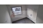 Modernisiert, zentral, ruhig, kl. Garage, 3- bis 4-Zimmer mit Balkon, Obergeschoss in einem Zweifamilienhaus