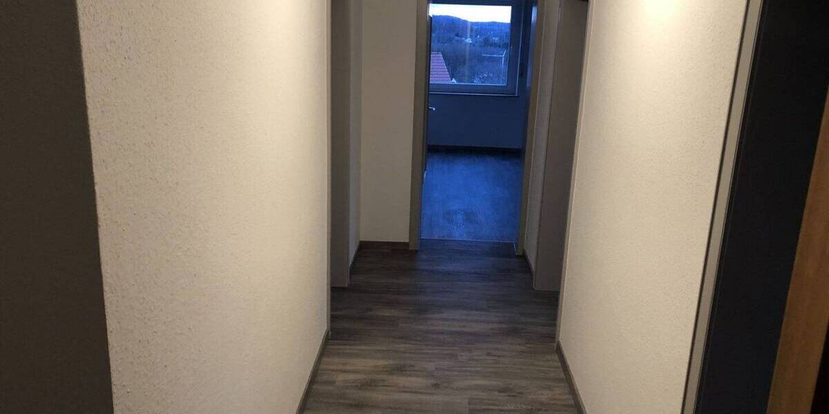 Etagenwohnung Detmold Hiddesen - 3 Zimmer, 87 m&sup2;, 595&euro; | Angebot:26204897