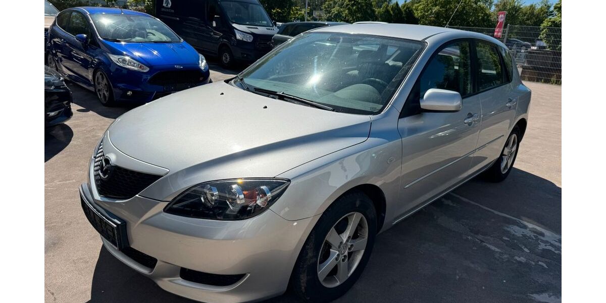 Mazda 3 65.000 km 2.650 &euro; Detmold 32758