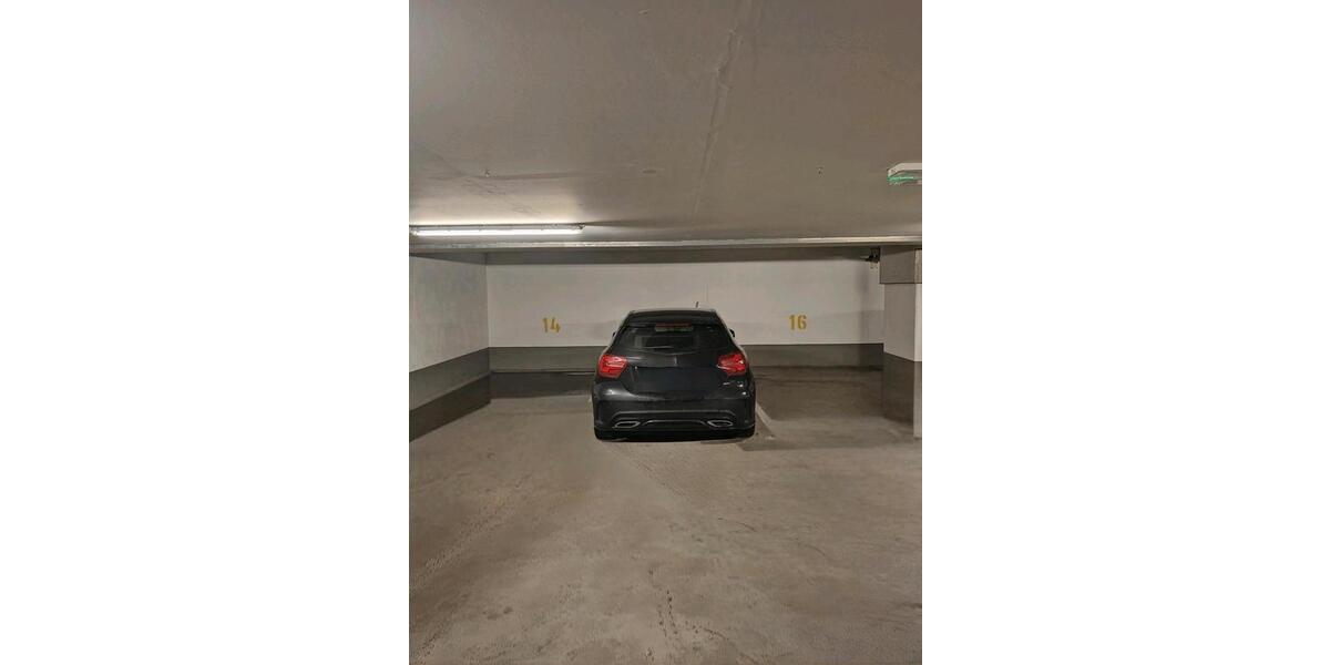 Garagen / Stellplätze Bielefeld - 80&euro; | Angebot:26670460