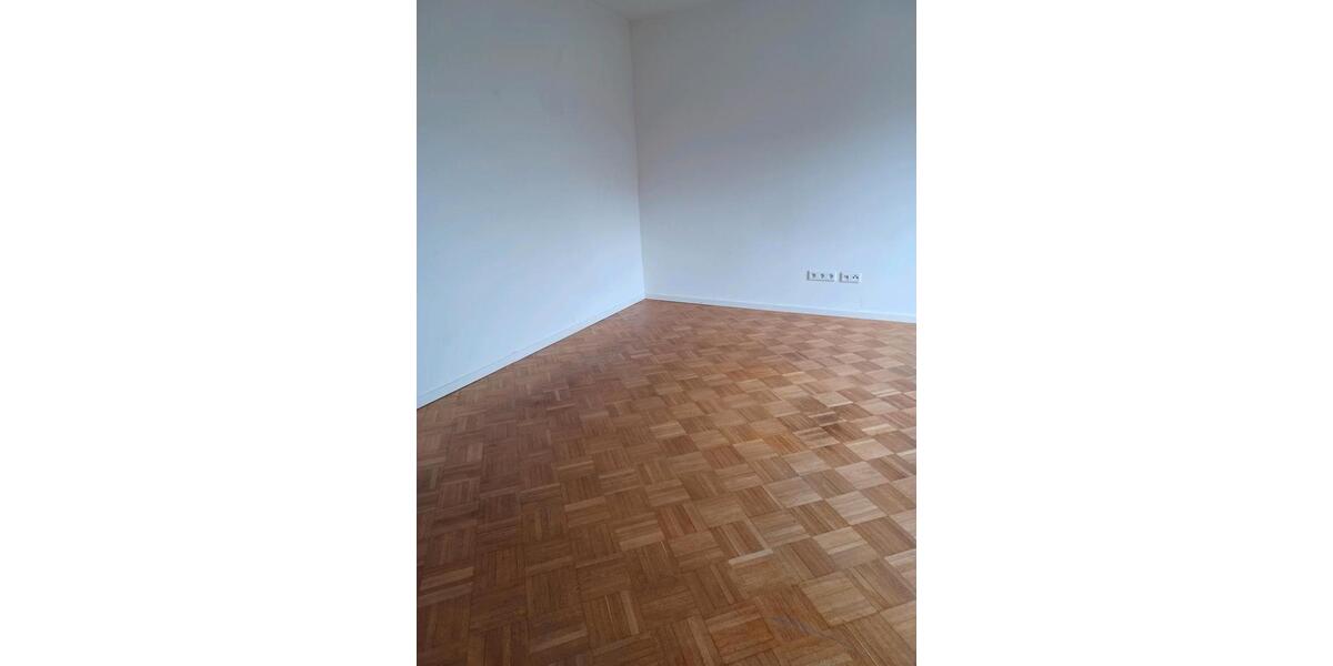 Etagenwohnung Detmold Hakedahl - 3 Zimmer, 62 m&sup2;, 866&euro; | Angebot:25988585