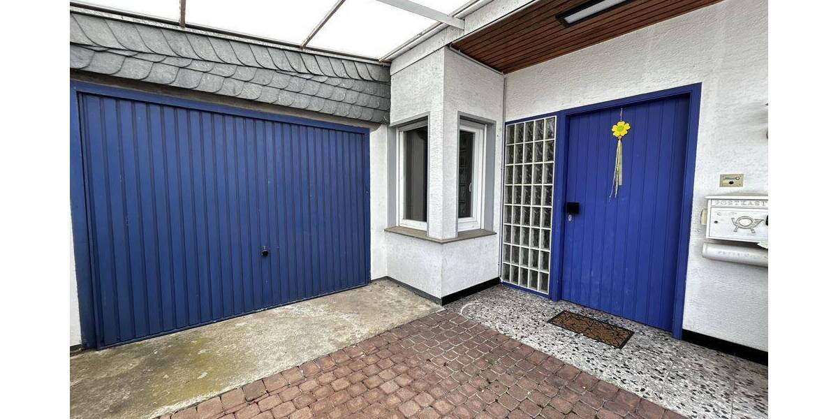 Mehrfamilienhaus, Wohnhaus Lage - 7 Zimmer, 208 m&sup2;, 339.000&euro; | Angebot:26881737