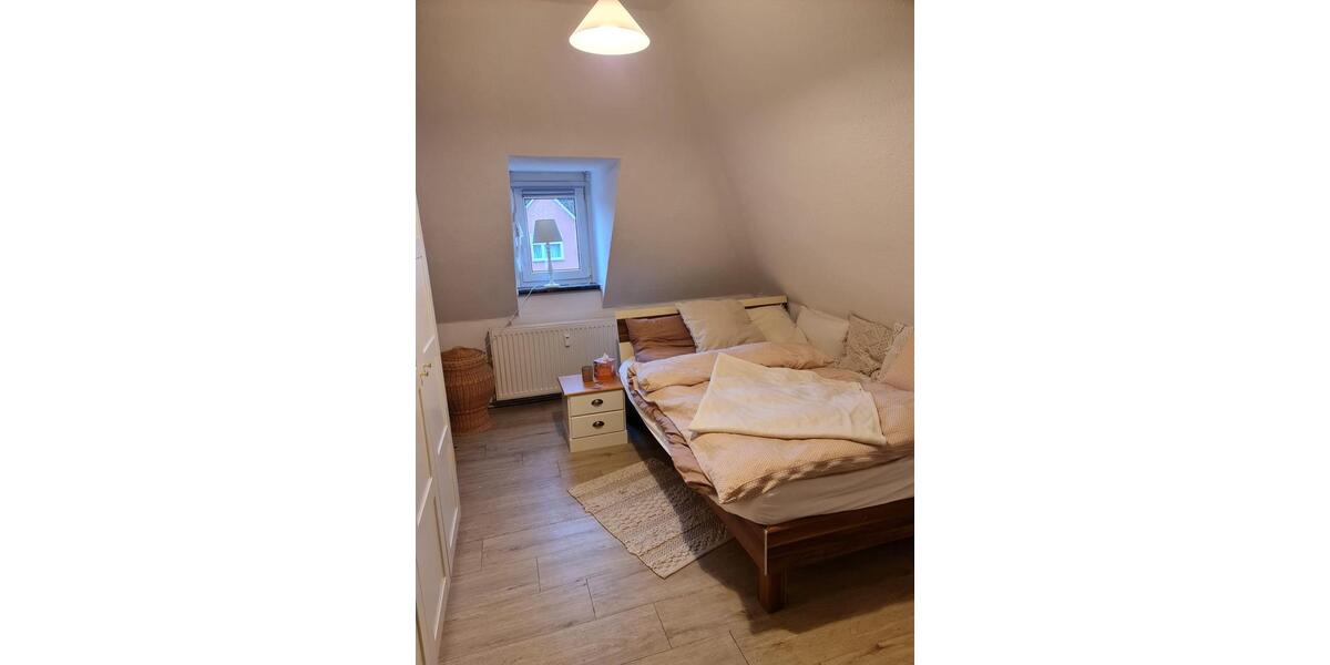 Dachgeschoßwohnung Herford Diebrock - 3 Zimmer, 78 m&sup2;, 550&euro; | Angebot:25637358