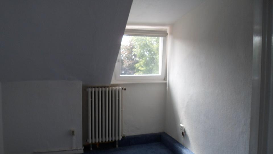 Dachgeschoßwohnung in Gründerzeitvilla in Herford Zentrum 3 zimmer