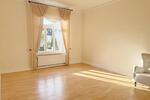 Erdgeschoßwohnung Bad Oeynhausen - 4 Zimmer, 176 m&sup2;, 1.265&euro; | Angebot:22479772