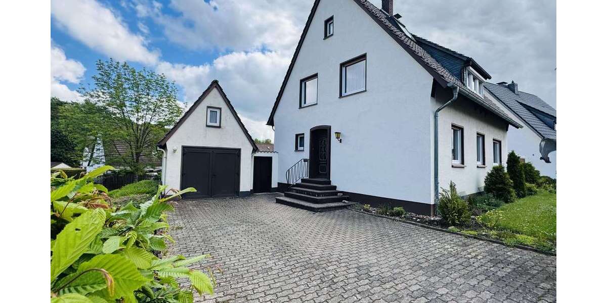 Einfamilienhaus Bad Salzuflen Biemsen-Ahmsen - 6 Zimmer, 128 m&sup2;, 189.000&euro; | Angebot:27144300