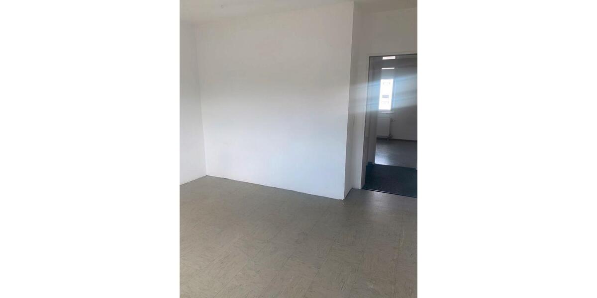 Erdgeschoßwohnung Gütersloh - 5 Zimmer, 100 m&sup2;, 1.000&euro; | Angebot:26139114
