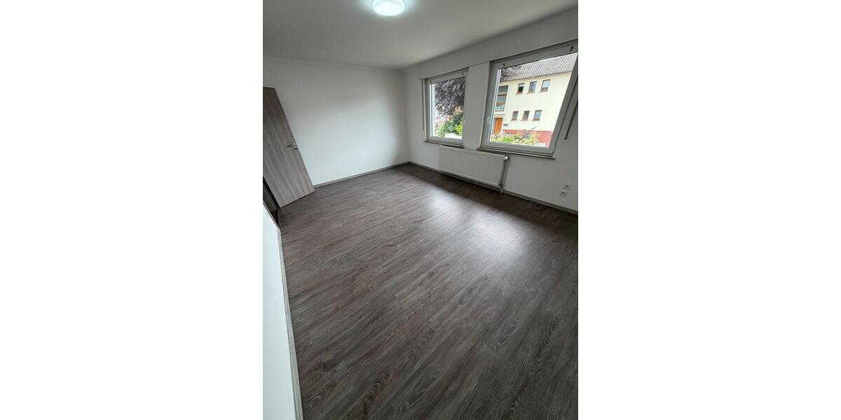 Mehrfamilienhaus, Wohnhaus Bad Oeynhausen - 7 Zimmer, 180 m&sup2;, 395.000&euro; | Angebot:27129551