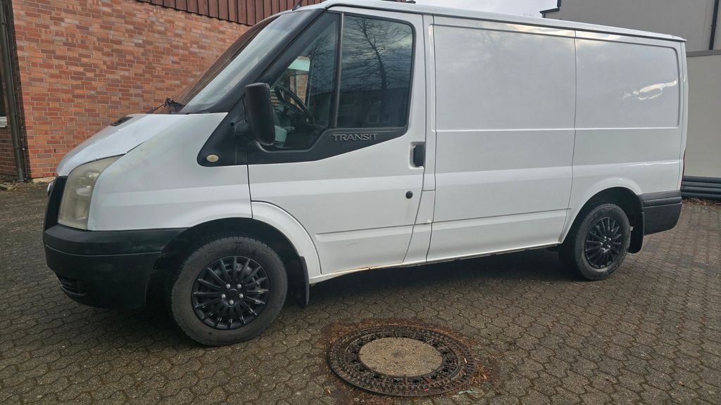 Ford Transit 256.500 km 3.650 &euro; Enger 32130