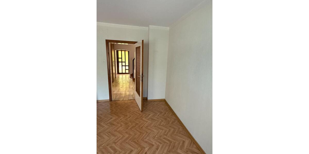 Charmante Doppelhaushaushälfte in Top Lage 5 zimmer