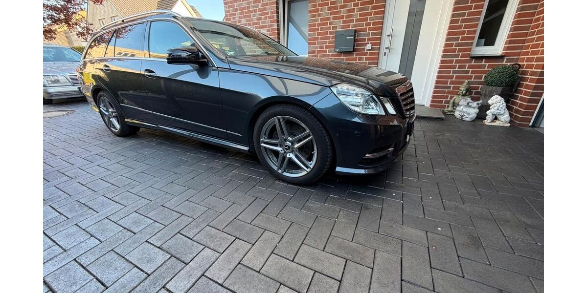 Mercedes-Benz E 250 93.750 km 16.799 &euro; Dissen am Teutoburger Wald 49201