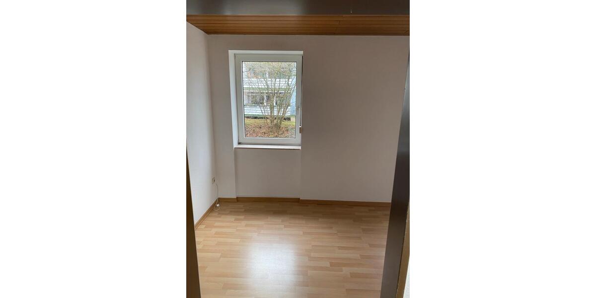 Etagenwohnung Dissen am Teutoburger Wald - 2.5 Zimmer, 69 m&sup2;, 125.000&euro; | Angebot:24837281