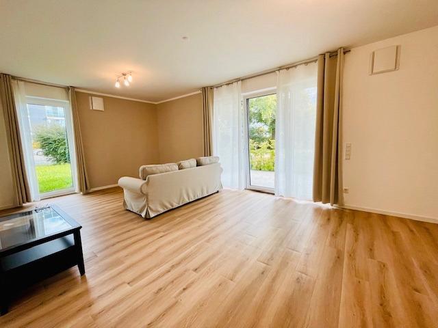 Moderne EG-Wohnung mit Südterr., Wärmepumpe & Lüftungsanlage 33649 Bi.-Süd zimmer