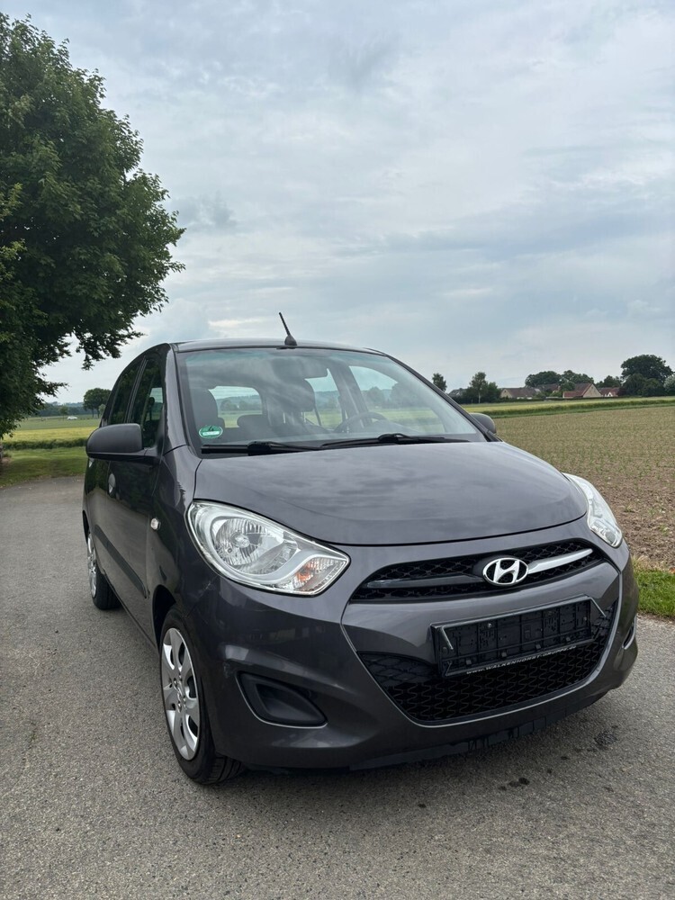 i10