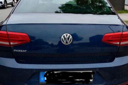 VW Passat 80.535 km 12.400 &euro; Bielefeld 33649