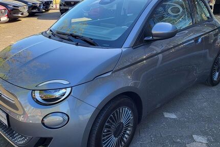 Fiat 500e 32.716 km 19.950 &euro; Gütersloh 33332