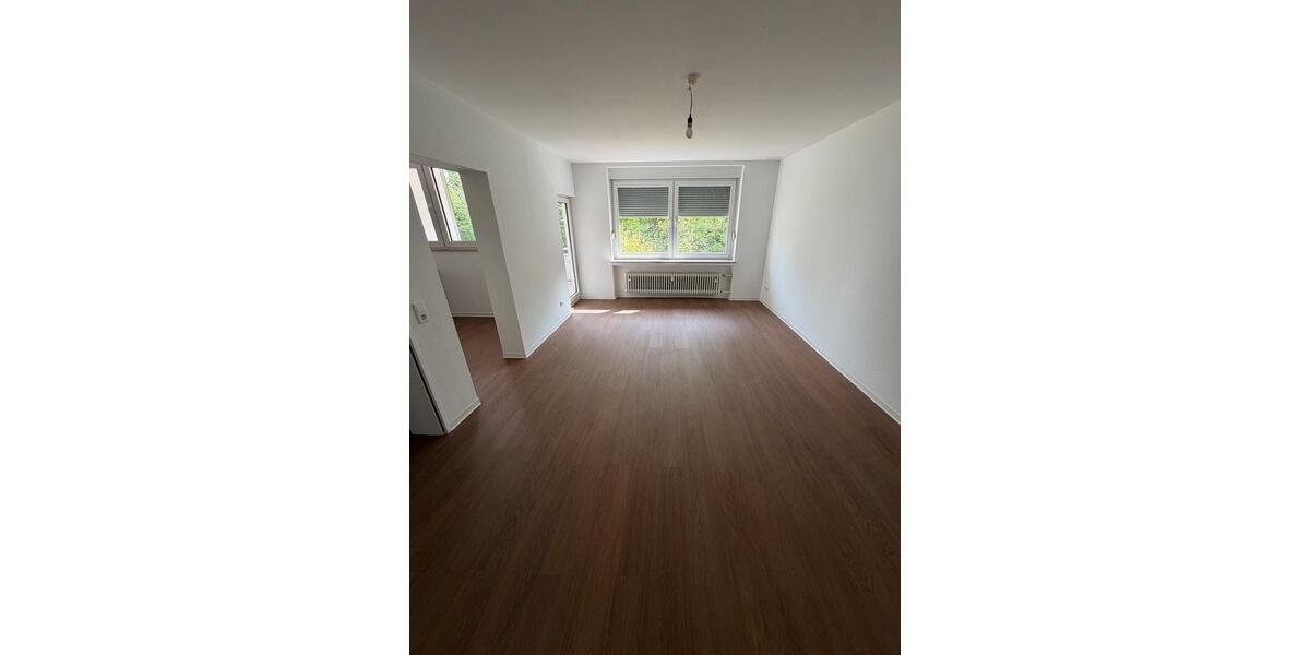 Erdgeschoßwohnung Detmold - 2 Zimmer, 58 m&sup2;, 745&euro; | Angebot:26408193