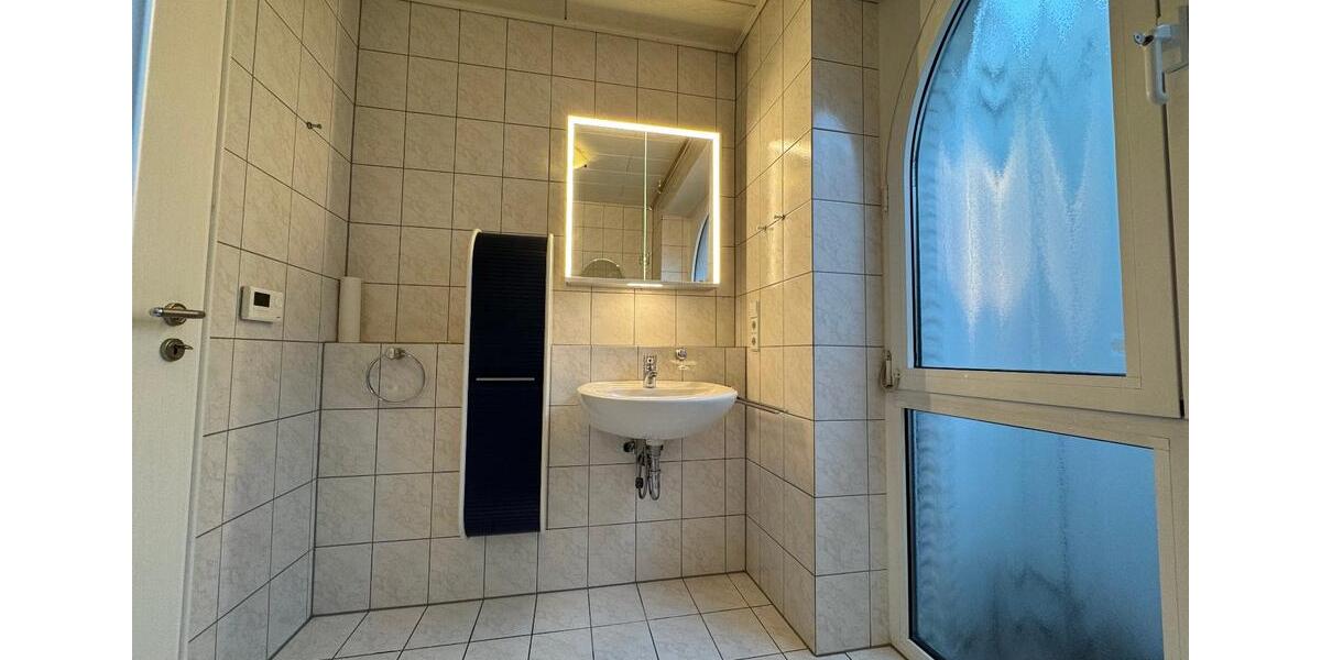 Erdgeschoßwohnung Verl - 3 Zimmer, 110 m&sup2;, 1.145&euro; | Angebot:26566426