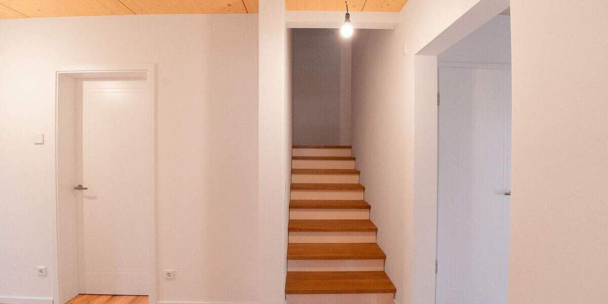 Doppelhaushälfte Leopoldshöhe Bexterhagen - 7 Zimmer, 179 m&sup2;, 540.000&euro; | Angebot:25776617