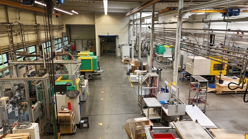 Lager-Produktionsanlage mit Büro in Lübbecke zimmer