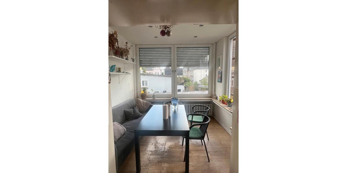 Etagenwohnung Detmold - 1 Zimmer, 2 m&sup2;, 375&euro; | Angebot:26647408