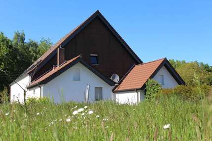 Wohnung Bielefeld Jöllenbeck - 5 Zimmer, 137 m&sup2;, 1.050&euro; | Angebot:25832769