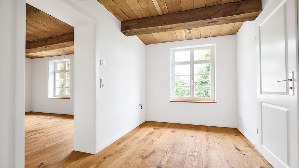 Etagenwohnung Detmold Hiddesen - 3 Zimmer, 139 m&sup2;, 1.897&euro; | Angebot:26145160