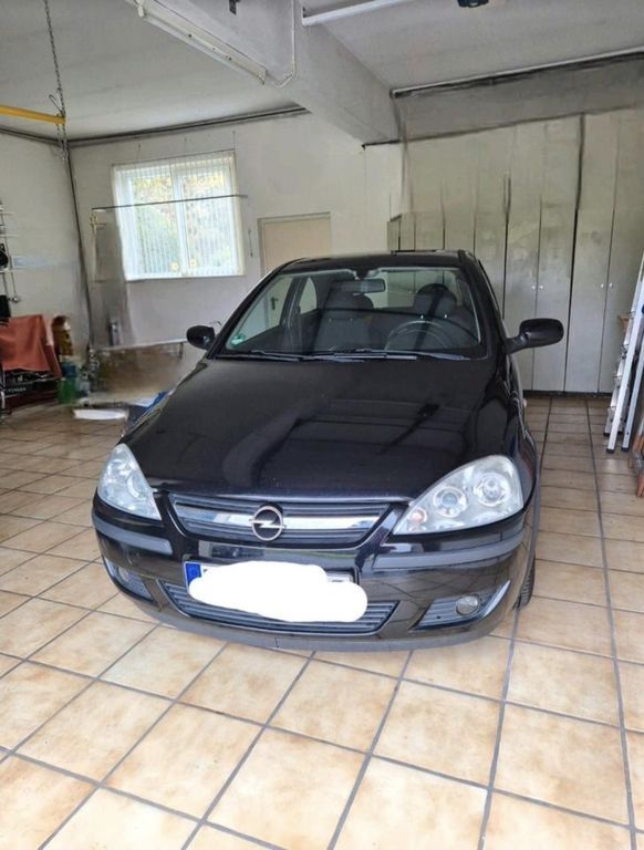 Opel Corsa 130.000 km 2.499 € Bielefeld 33649