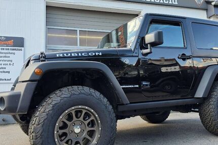 Jeep Wrangler 64.000 km 37.900 &euro; Bielefeld 33649