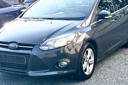 Ford Focus 124.000 km 3.890 € Bielefeld 33647