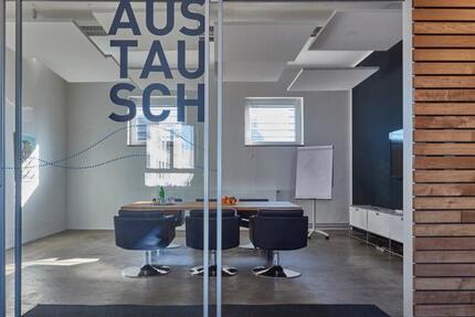 TOR12 Coworking space & Sonderkondition für Startups in Bielefeld zimmer