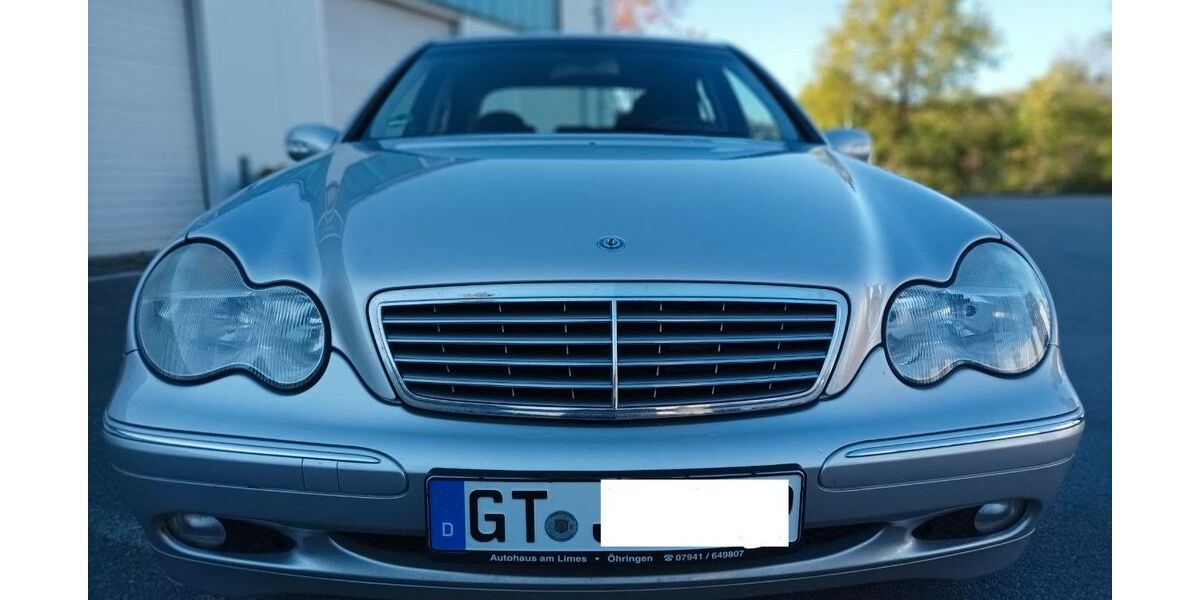 Mercedes-Benz C 180 74.000 km 3.300 &euro; Gütersloh 33332