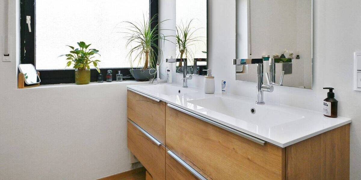 Reihenmittelhaus Gütersloh Spexard - 4 Zimmer, 146 m&sup2;, 349.000&euro; | Angebot:26419747