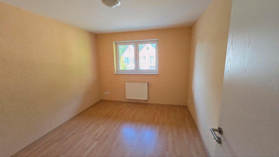 Etagenwohnung Gütersloh - 3 Zimmer, 117 m&sup2;, 1.200&euro; | Angebot:26405998