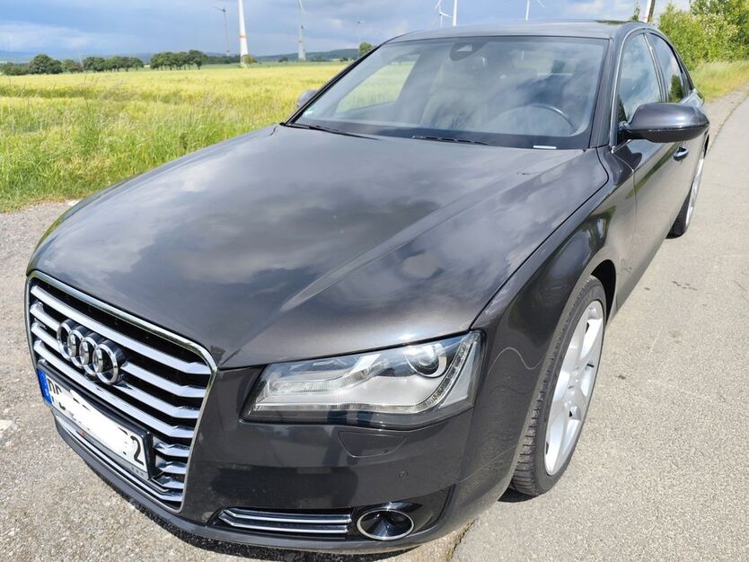 Audi A8 116.500 km 20.900 € Paderborn 33102