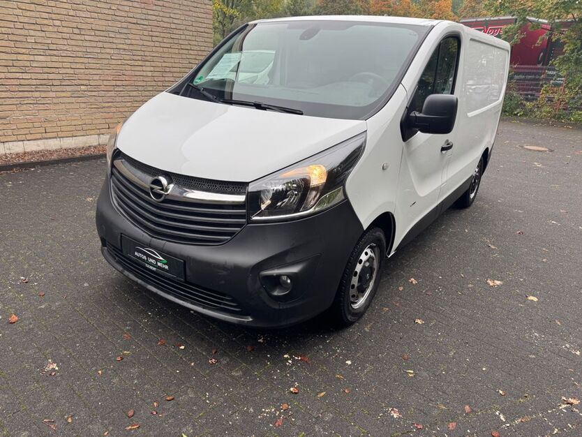 Opel Vivaro 74.000 km 11.299 € Paderborn 33100