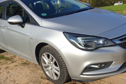 Opel Astra k sports tourer 154.000 km 9.500 € Hiddenhausen 32120