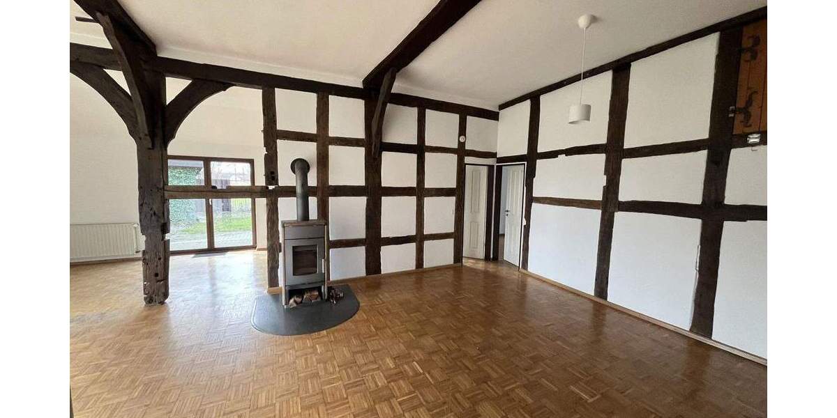 Einfamilienhaus Versmold Loxten - 4 Zimmer, 120 m&sup2;, 1.100&euro; | Angebot:24813689