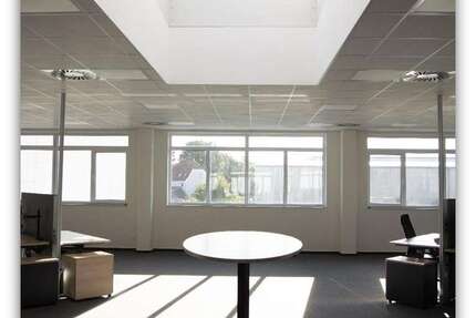 Gewerbeobjekt Lage - 2.300&euro; | Angebot:25774286