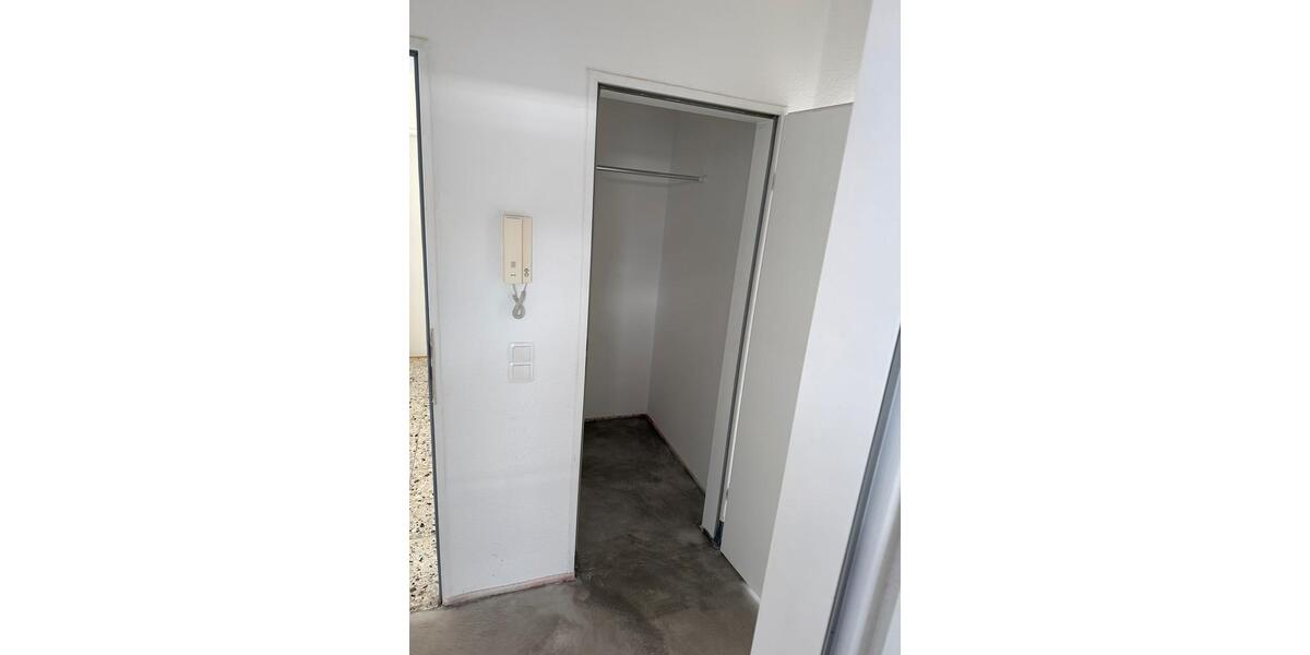 Dachgeschoßwohnung Bad Oeynhausen Rehme - 2 Zimmer, 50 m&sup2;, 700&euro; | Angebot:26411539