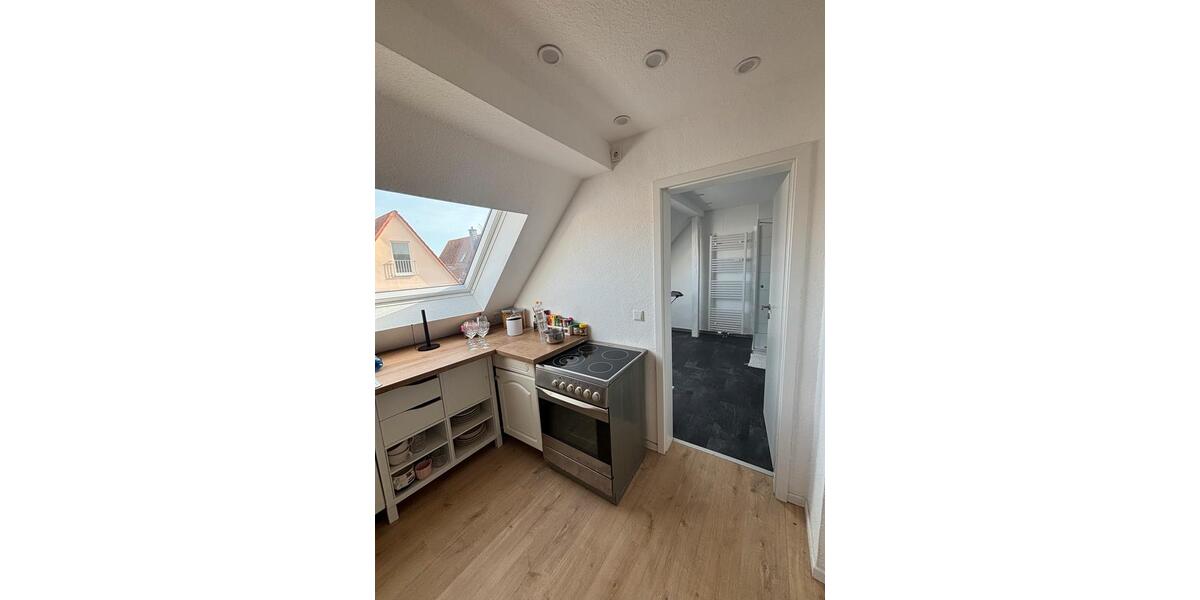 Dachgeschoßwohnung Detmold Hiddesen - 2 Zimmer, 65 m&sup2;, 650&euro; | Angebot:25780044