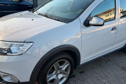 Dacia Sandero 119.200 km 5.950 &euro; Bielefeld 33659