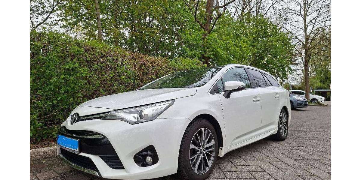 Toyota Avensis 126.500 km 14.995 &euro; Bad Oeynhausen, Stadt 32547