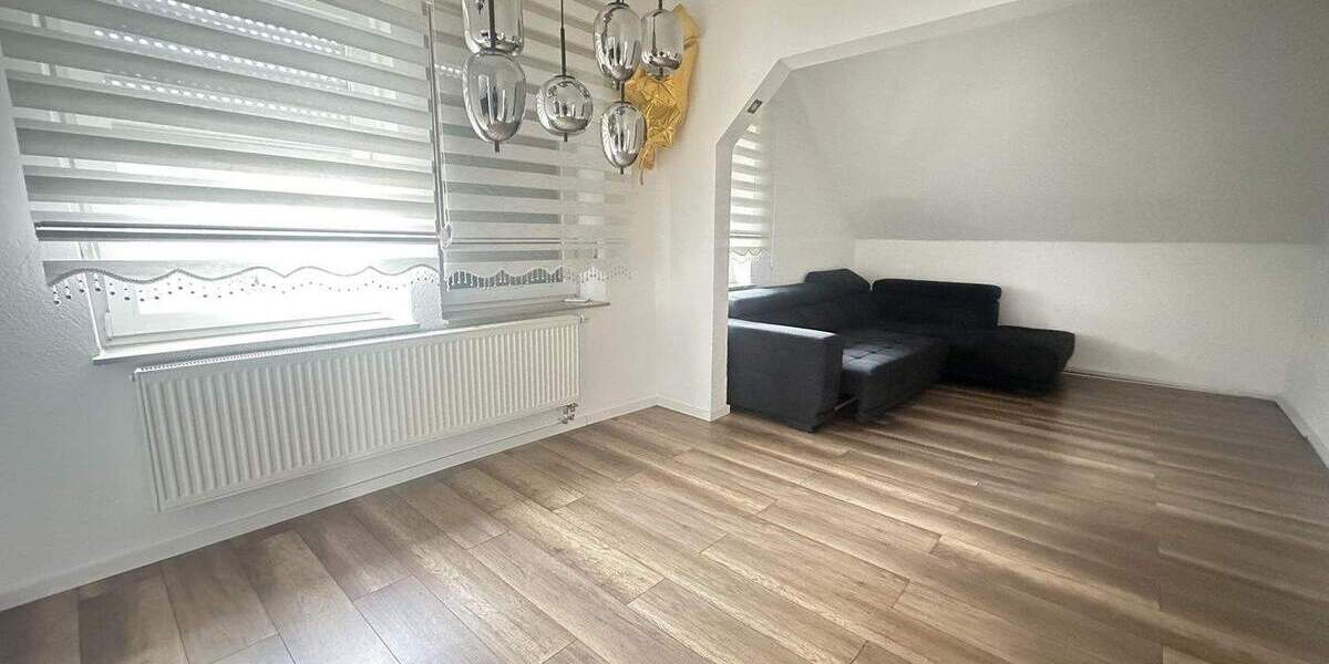 Einfamilienhaus Bad Salzuflen Schötmar - 9 Zimmer, 165 m&sup2;, 329.000&euro; | Angebot:24452354