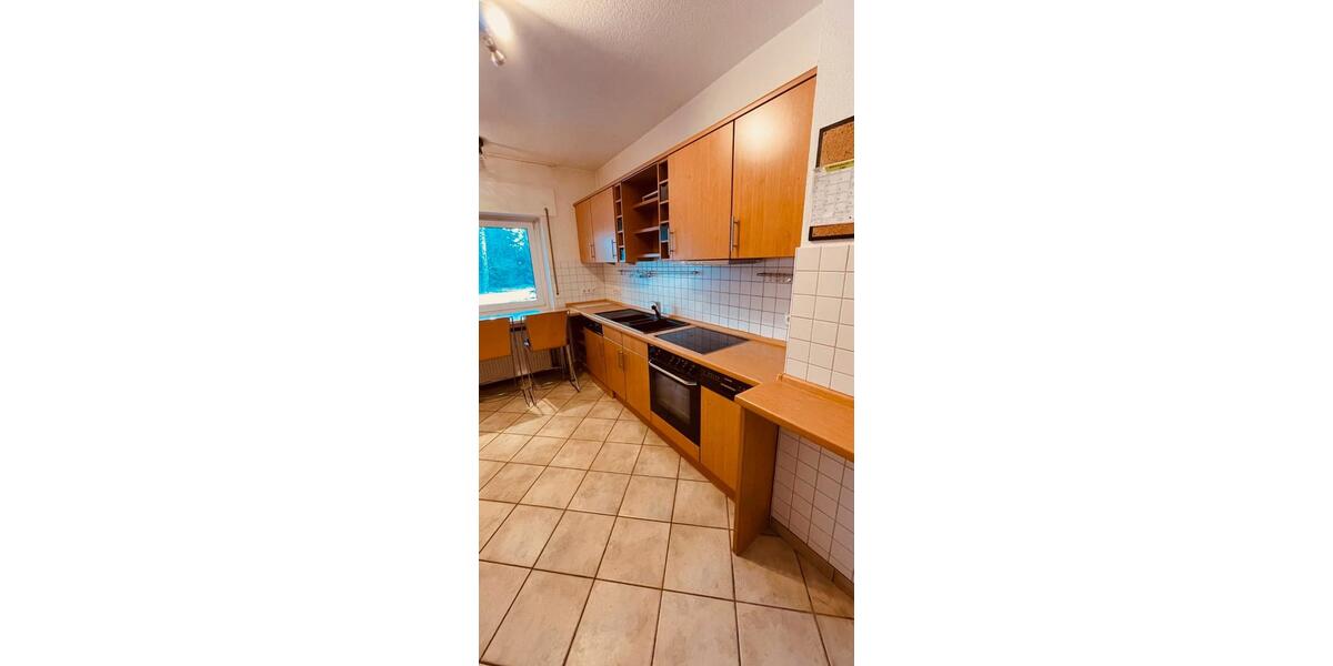 Doppelhaushälfte Lage - 6 Zimmer, 235 m&sup2;, 1.250&euro; | Angebot:26665107